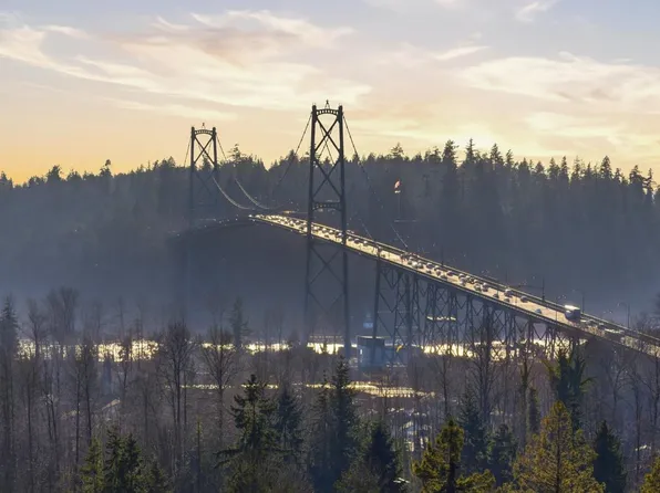 2004 Fullerton Ave #1601, North Vancouver, BC V7P 3G8