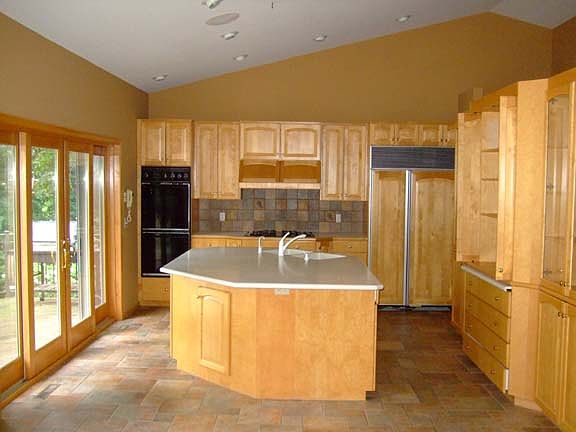 2nd image of 656 Bluebill Cir