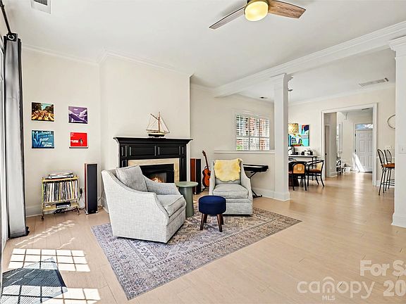 5th image of 8354 Indigo Row