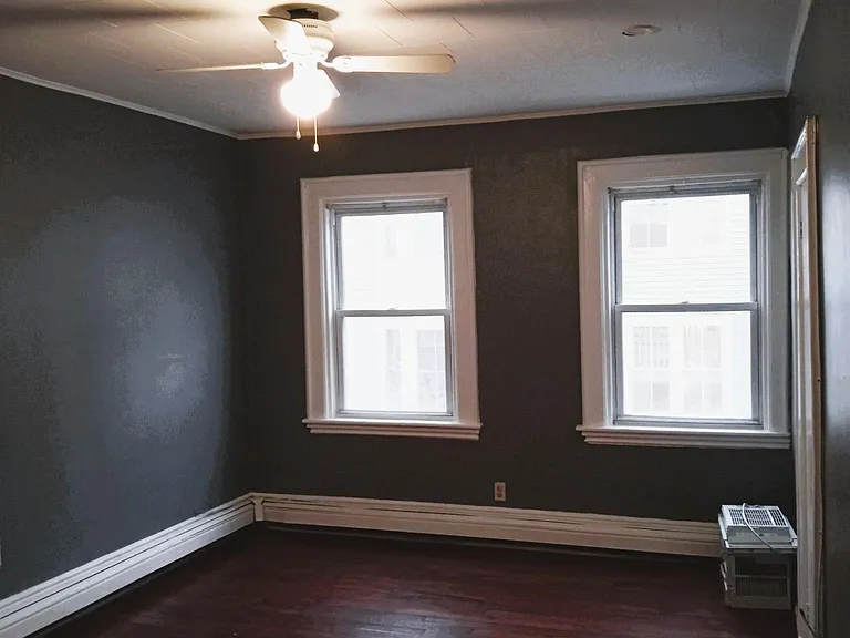 23 Woodward St #2 — Photo 10