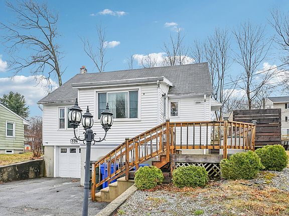 2nd image of 336 Rockland Avenue