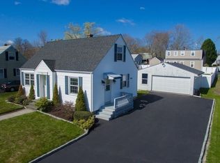 129 Lewis Ave, Somerset, MA 02726