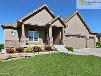 508 Crestridge Dr, Kearney, MO, 64060