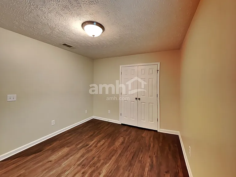2495 Oak Hill Dr — Photo 15