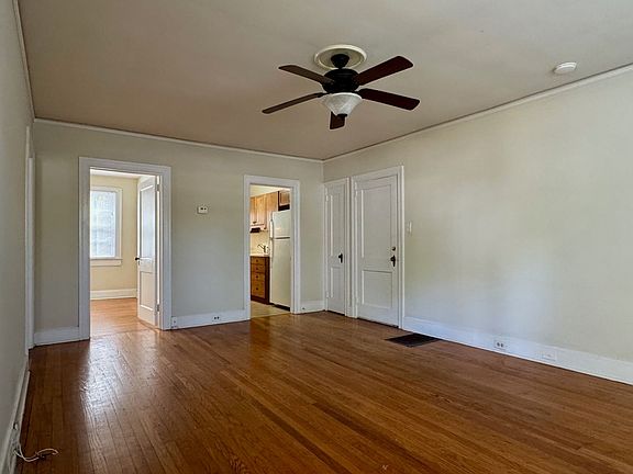 2nd image of 300 Horne St APT 4