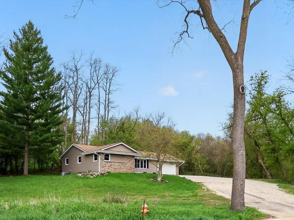 2027 N Washington St, Janesville, WI 53548