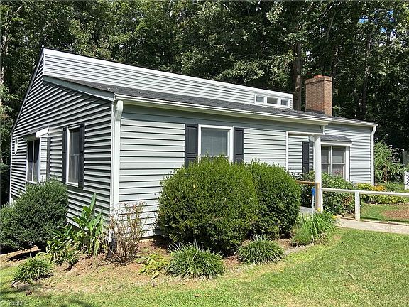 4th image of 330 Dudley Ave