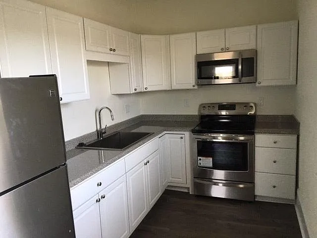 1 bed, 600 sqft, $940 — Photo 4