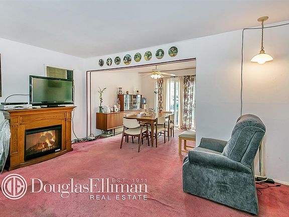 2nd image of 107 Sunrise Dr