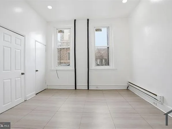 3462 N Front St, Philadelphia, PA