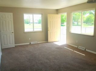 1100 Dallas St, Aurora, CO 80010