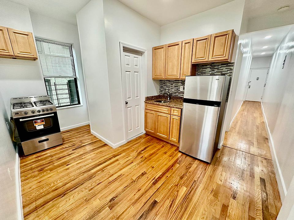 1st image of 175 E 101st St APT 9