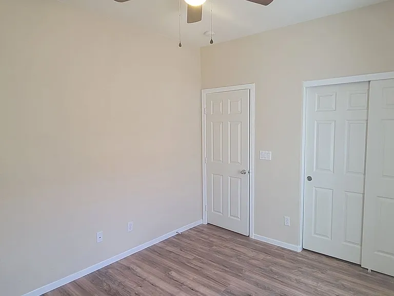 3833 Bowers Hollow Ave — Photo 21