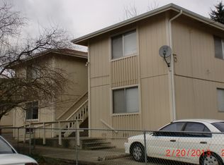 649 NE Lincoln St, Roseburg, OR 97470