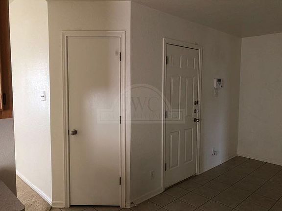 3rd image of 1303 Cinch Dr #B