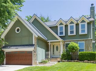 17501 W 113th St, Olathe, KS 66061