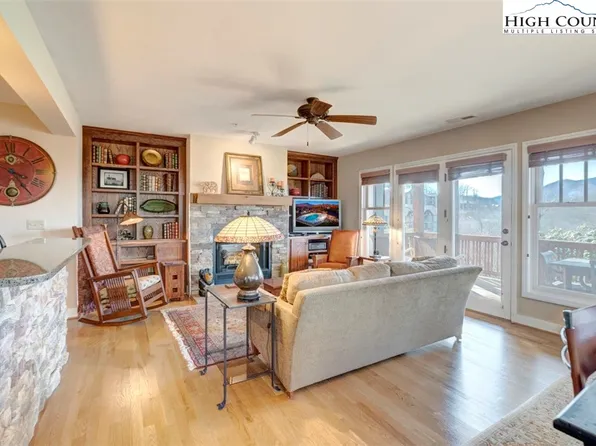 332 Indian Paintbrush Drive #R712, Banner Elk, NC 28604