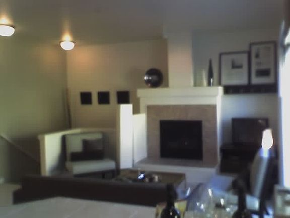 Living room w fireplace