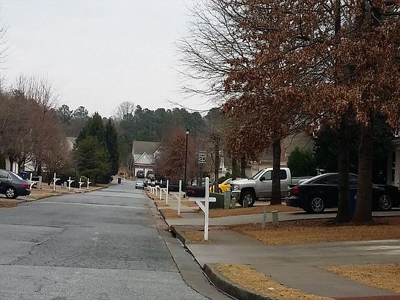 5th image of 810 Clairidge Ln
