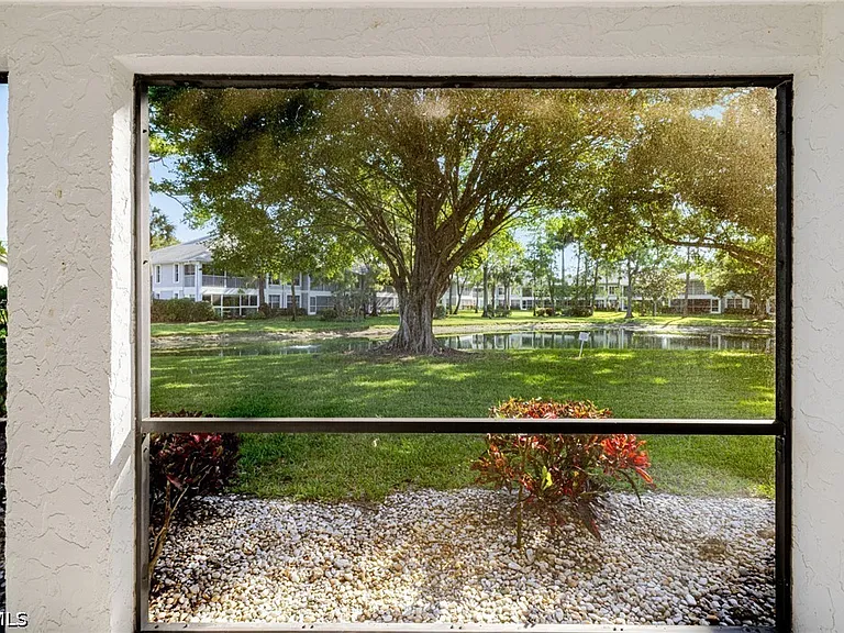 600 Misty Pines Cir #104 — Photo 29
