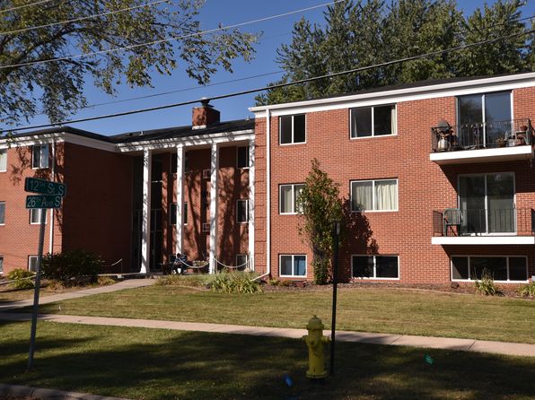 1205 26th Ave S APT 4