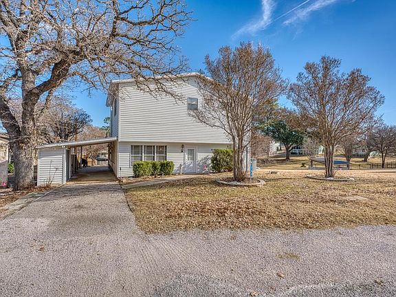 3rd image of 204 Canyon Oaks
