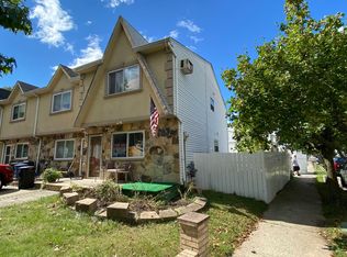 92 Carlyle Grn, Staten Island, NY 10312