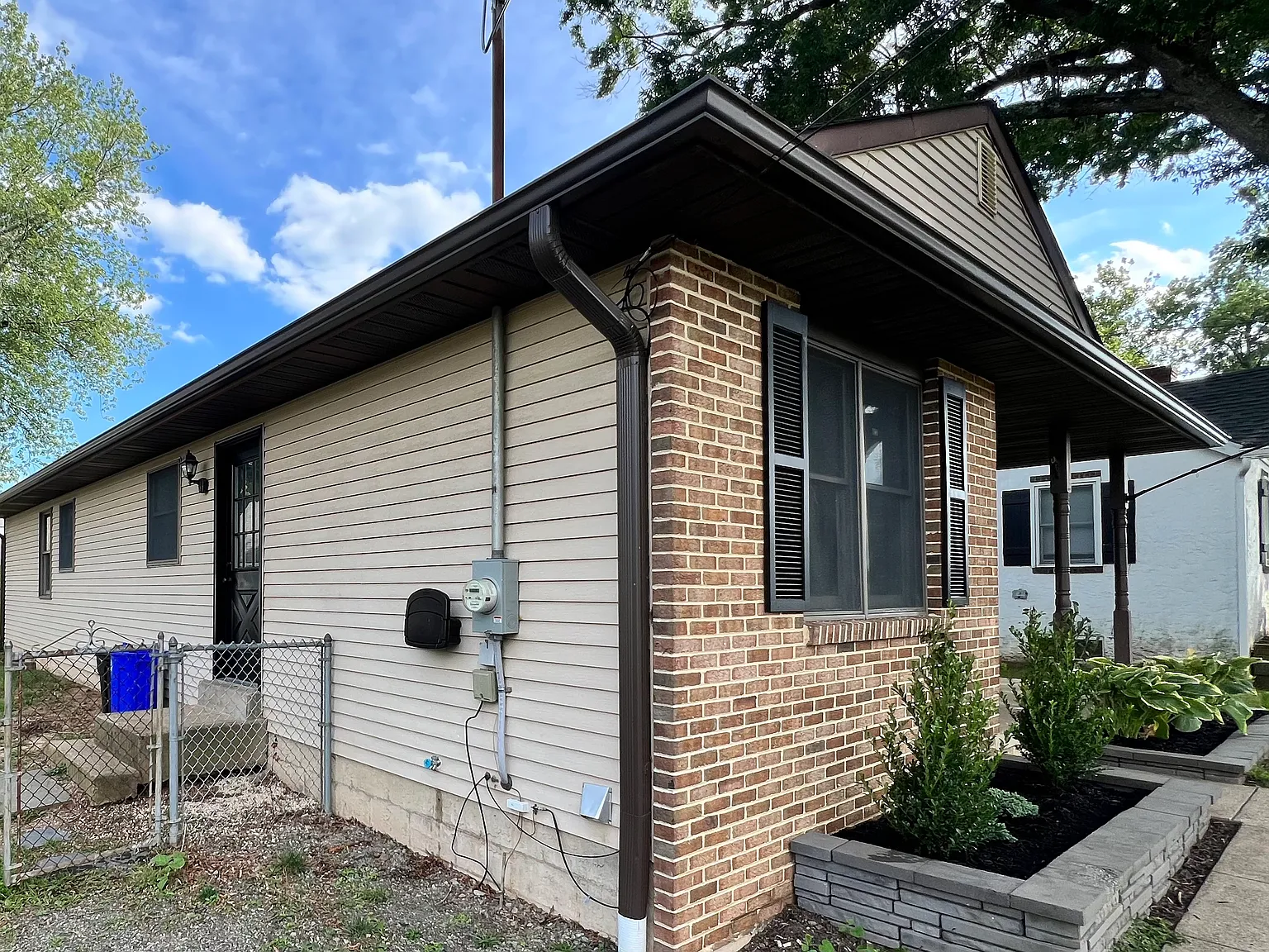 3 bed, 1218 sqft, $3,100 — Photo 3
