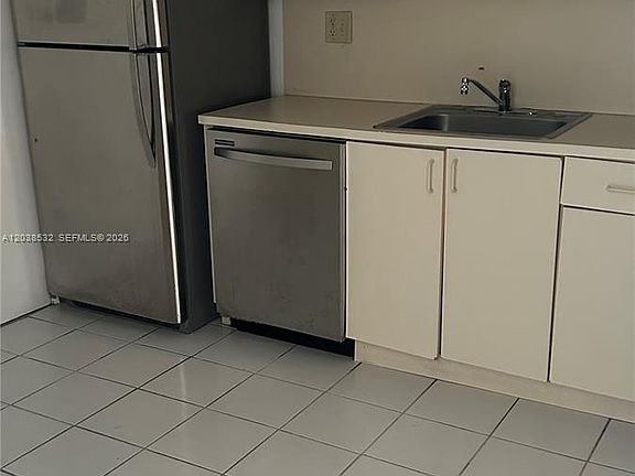 2nd image of 9962 SW 88th St #712-1