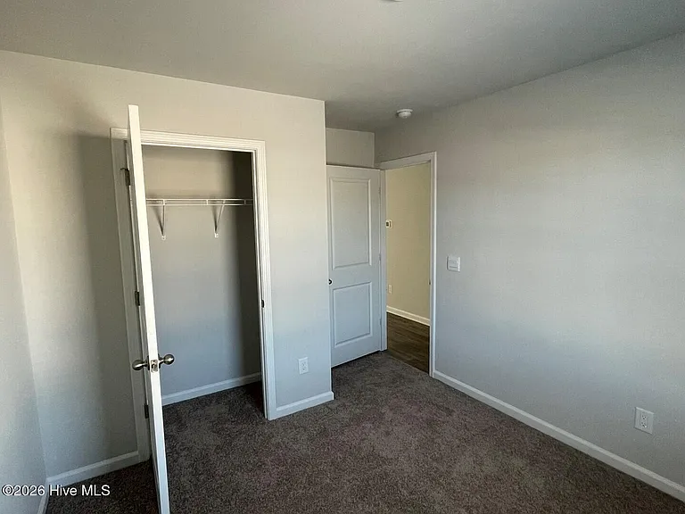 1025 Course Ln — Photo 15