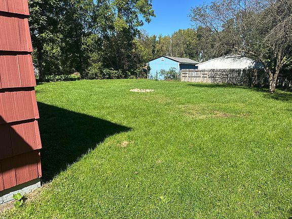 3rd image of 382 Avenue A