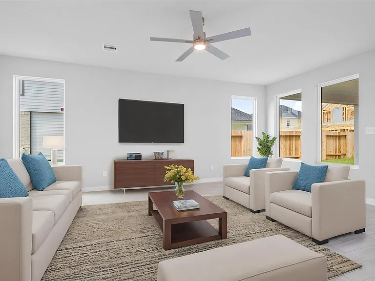 2638 Finley Ln — Photo 6