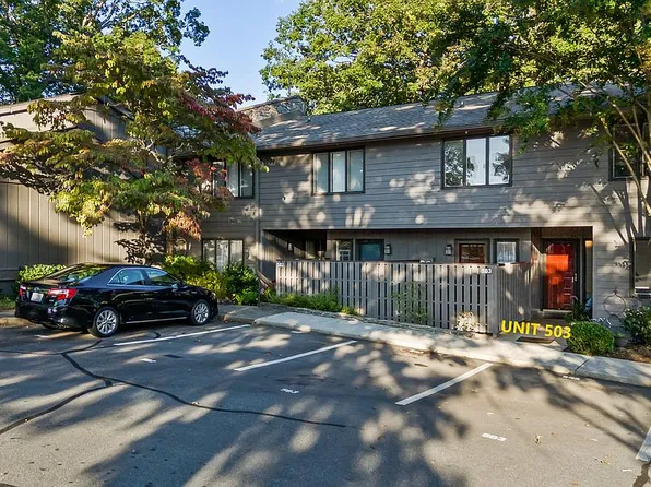 503 Crowfields Ln, Asheville, NC 28803