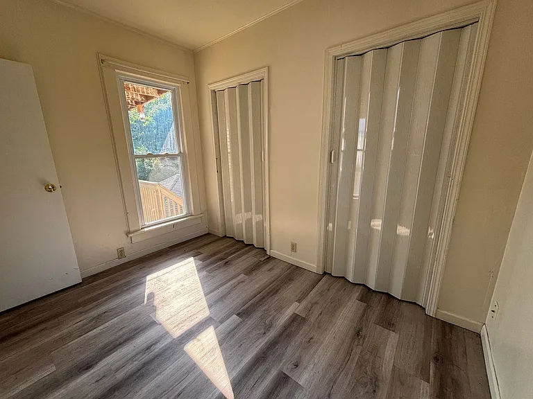122 Shenango St — Photo 3