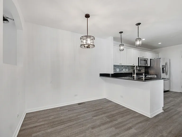 54 Egg Harbour Ct — Photo 7