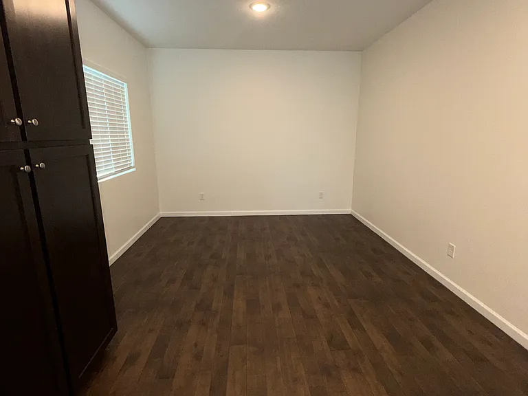 12142 Alamosa Dr — Photo 7