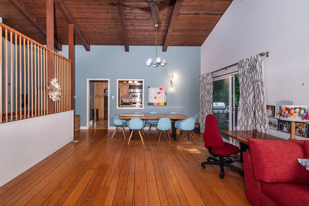 Building Photo - 494 Boynton Ave