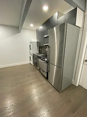Rented by Brickview NYC Realty NYV LLC | media 3