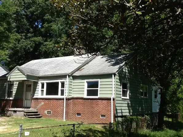 3803 Cameron Ave, Greensboro, NC 27401