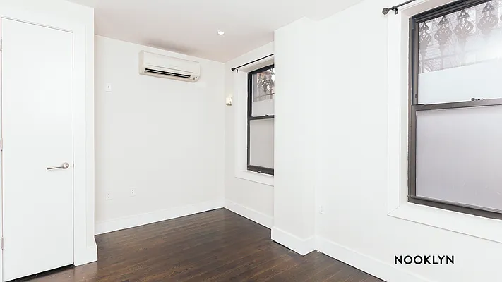 Rented by Nooklyn NYC LLC | media 53