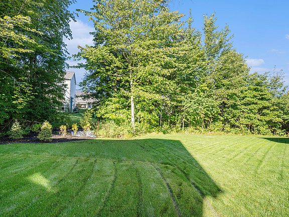 5th image of 17943 Spring Oak Dr