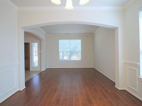 4th image of 606 Dinorah Ct