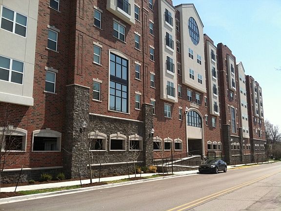 2nd image of 320 S Grant St APT 221