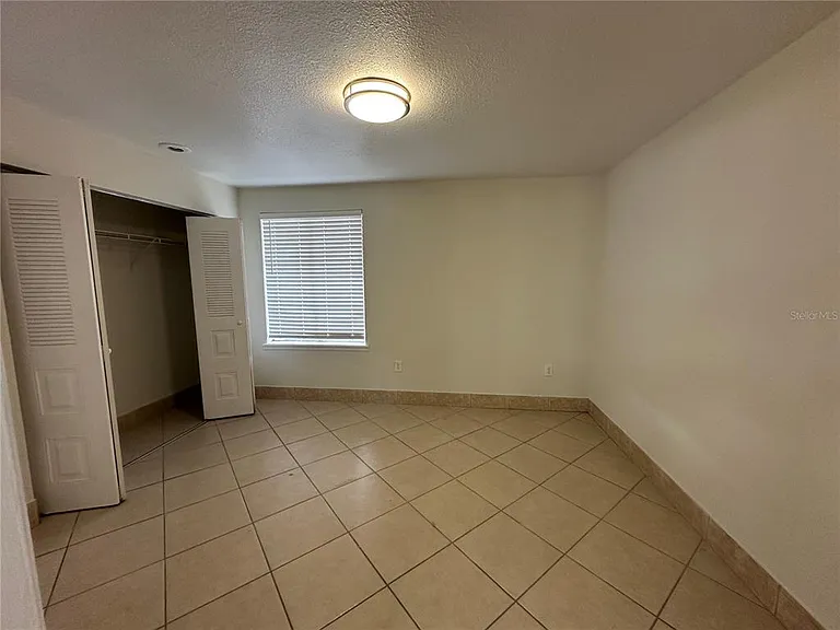 1000 Dolphin Dr — Photo 4