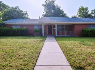 7821 Natalie Dr, Fort Worth, TX 76134