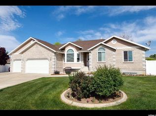 3106 S 885 W, Syracuse, UT 84075