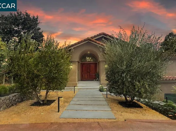 800 Hamilton Dr, Pleasant Hill, CA 94523