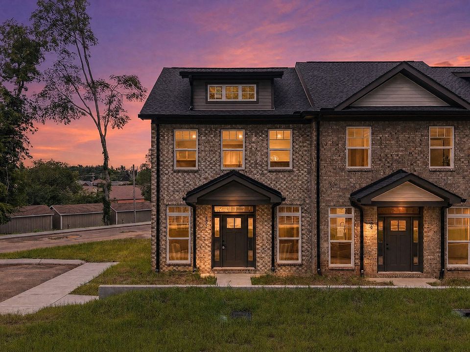 1st image of 102 Pinto Dr #102