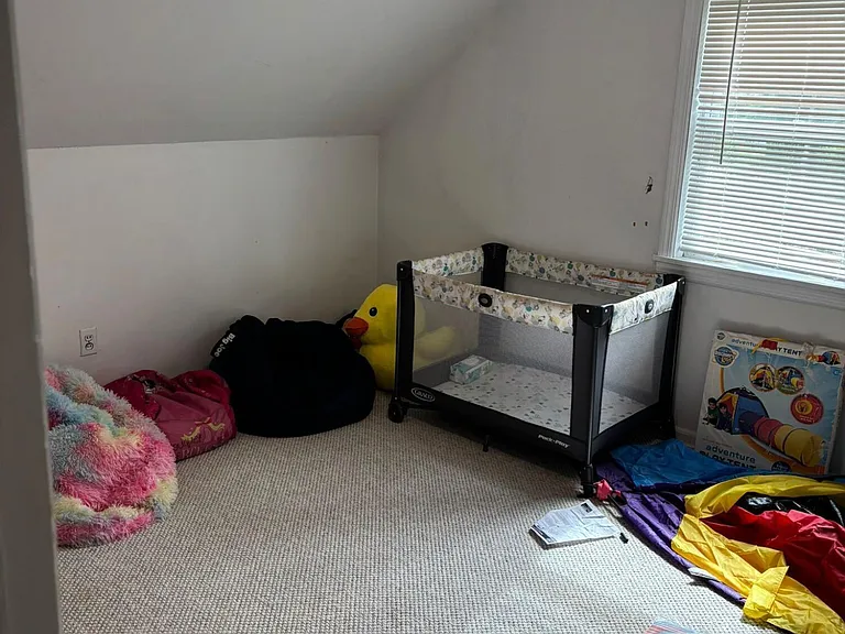 23 Campbell Ct — Photo 13