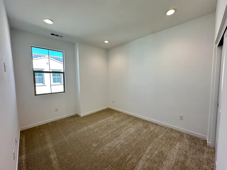 249 Averett Ct — Photo 27